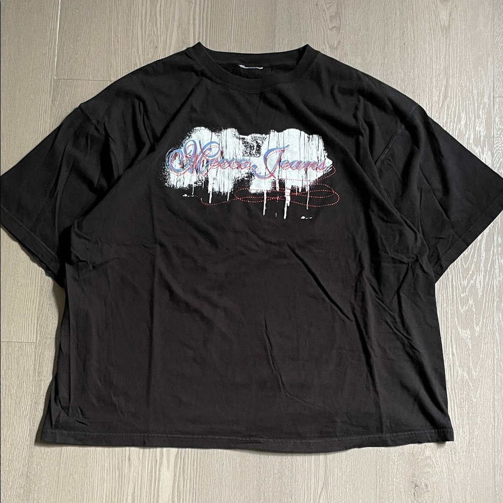 Y2K Mecca jeans t shirt
